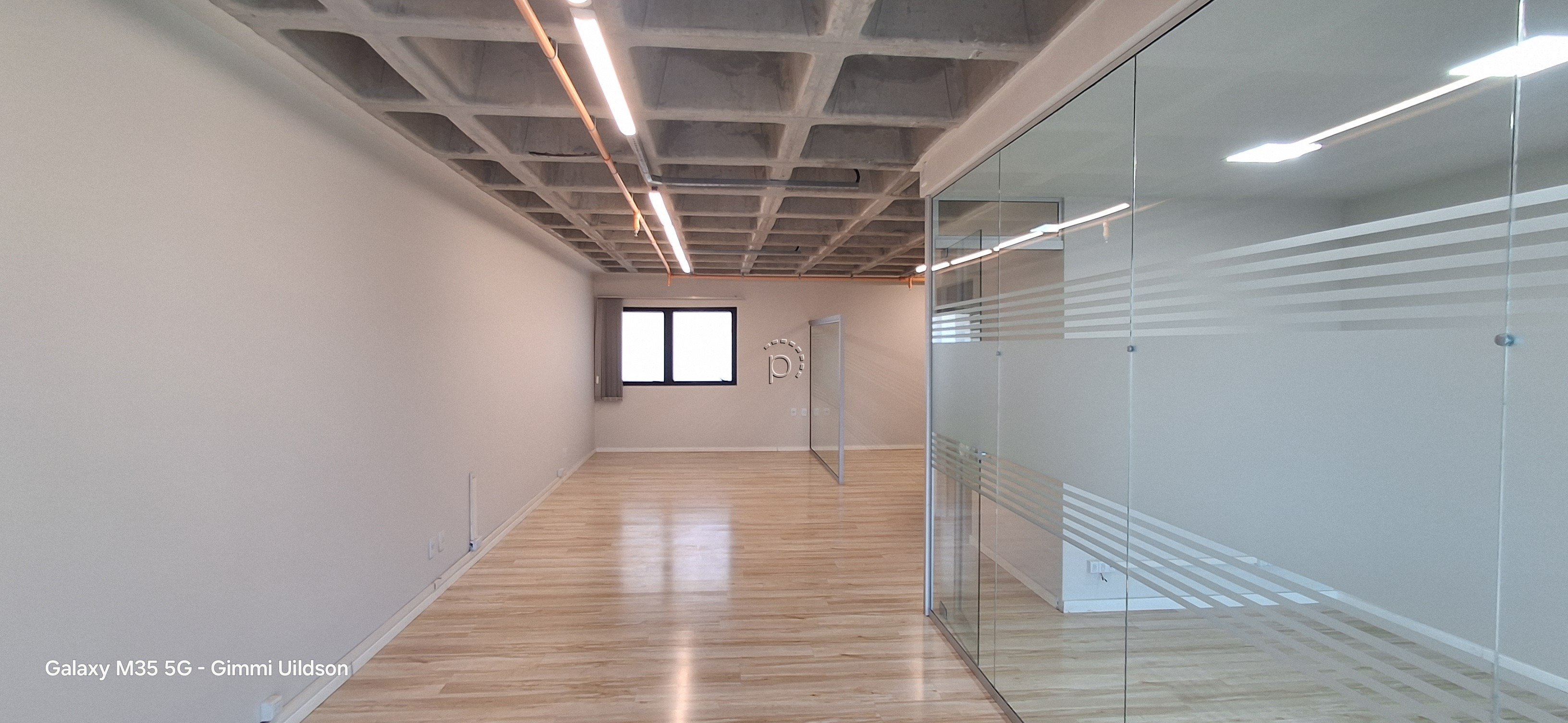 Sala para alugar com 83m² no bairro Praia de Belas em Porto Alegre - Foto 4