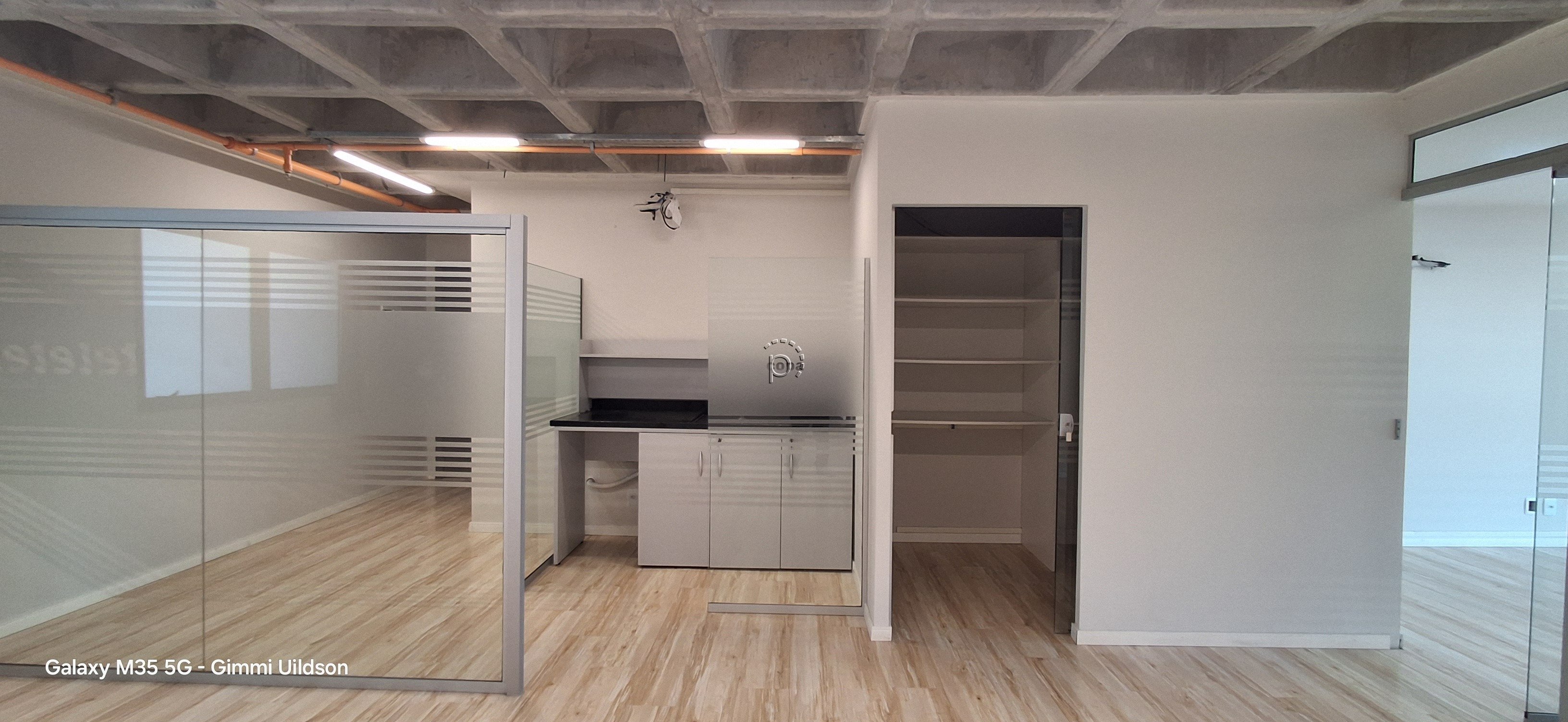 Sala para alugar com 83m² no bairro Praia de Belas em Porto Alegre - Foto 7