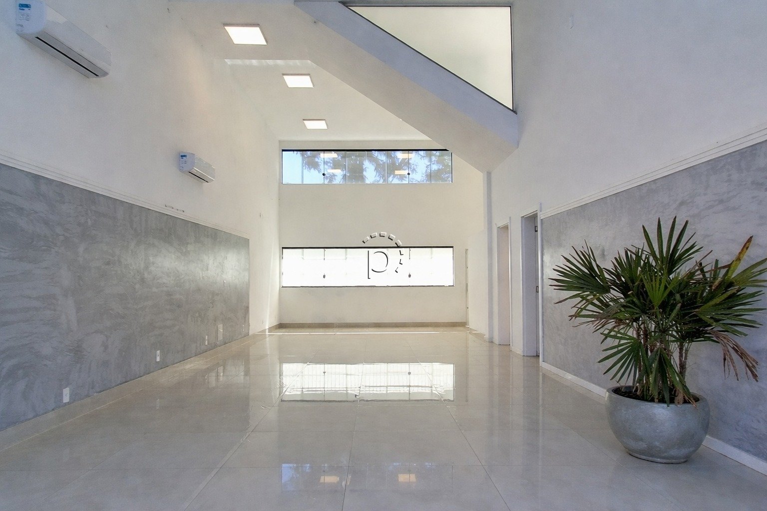 Loja para alugar com 100m², 4 vagas no bairro Hípica em Porto Alegre - Foto 3