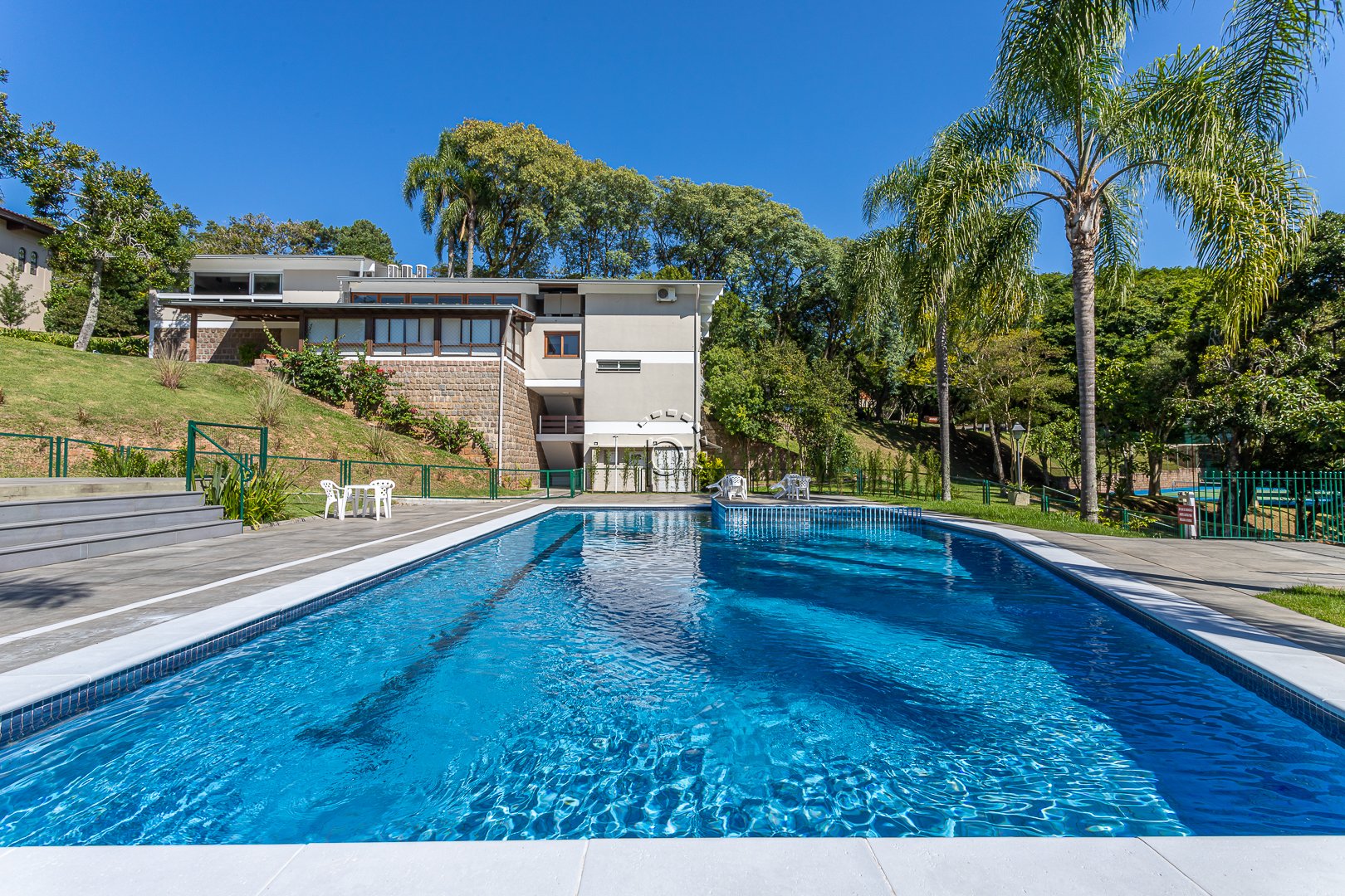 Casa em Condomínio à venda com 498m², 3 quartos, 1 suíte, 4 vagas no bairro Cavalhada em Porto Alegre - Foto 60