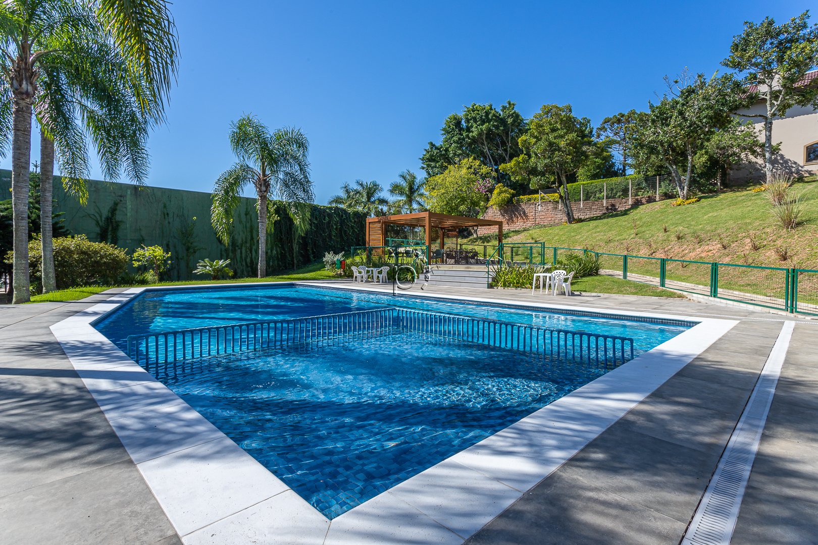 Casa em Condomínio à venda com 498m², 3 quartos, 1 suíte, 4 vagas no bairro Cavalhada em Porto Alegre - Foto 64