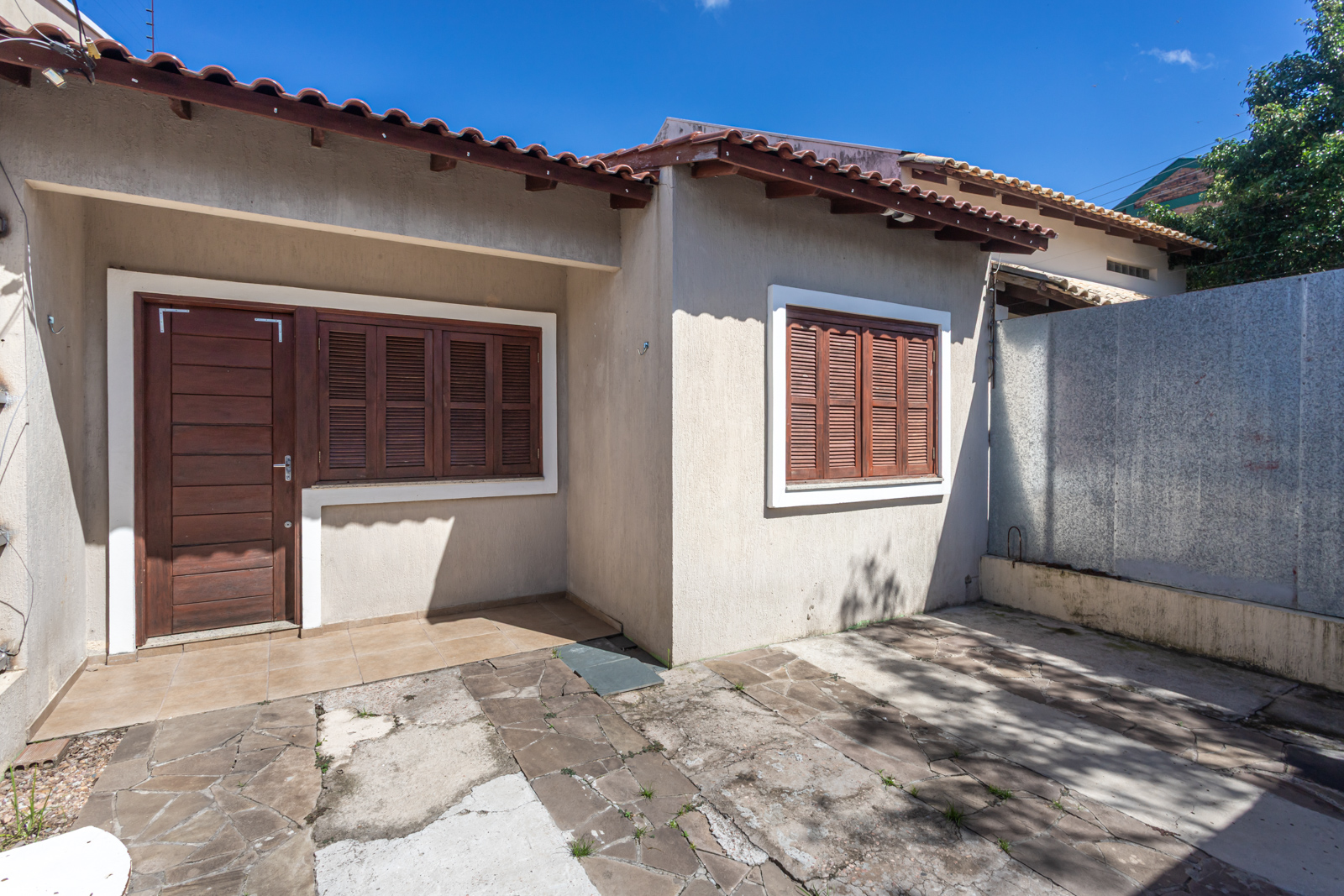 Casa para alugar com 74m², 2 quartos, 1 suíte, 2 vagas no bairro Hípica em Porto Alegre - Foto 35