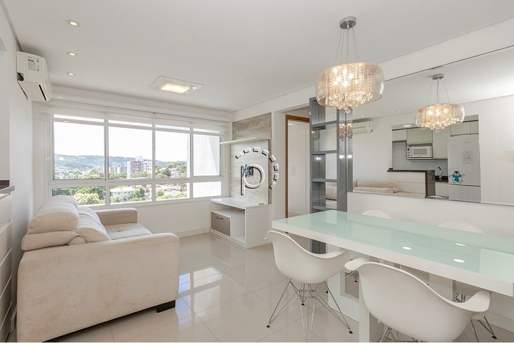 Apartamento à venda com 55m², 2 quartos, 1 vaga no bairro Tristeza em Porto Alegre