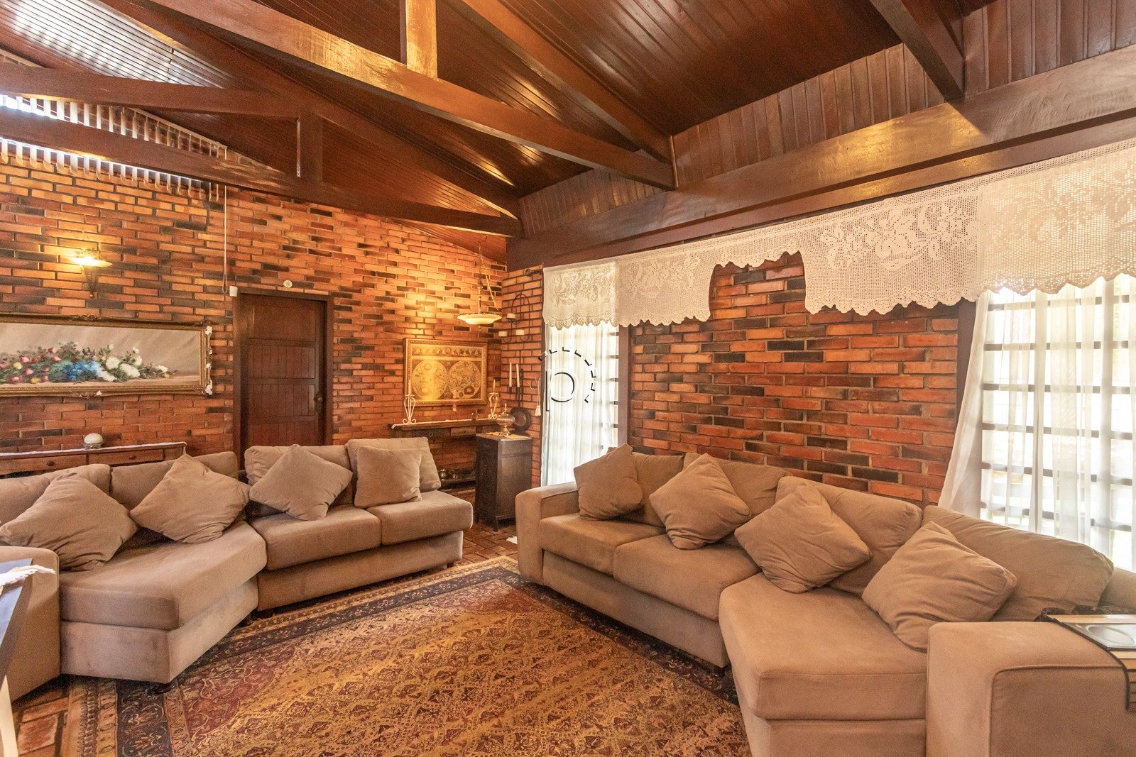 Casa à venda com 280m², 3 quartos, 2 suítes, 3 vagas no bairro Guarujá em Porto Alegre - Foto 14