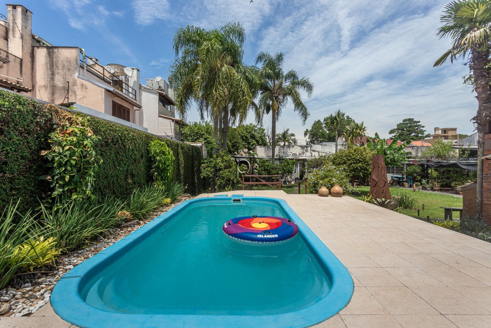 Casa à venda com 280m², 3 quartos, 2 suítes, 3 vagas no bairro Guarujá em Porto Alegre - Foto 45