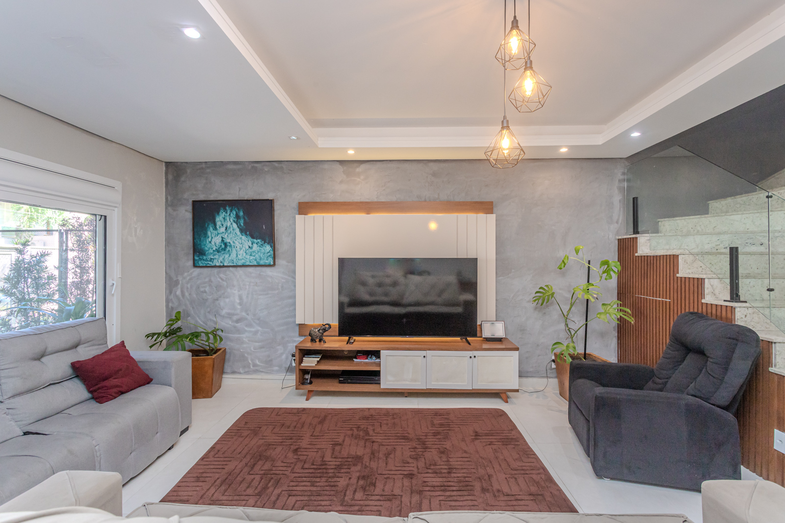 Casa à venda com 128m², 3 quartos, 1 suíte, 2 vagas no bairro Hípica em Porto Alegre