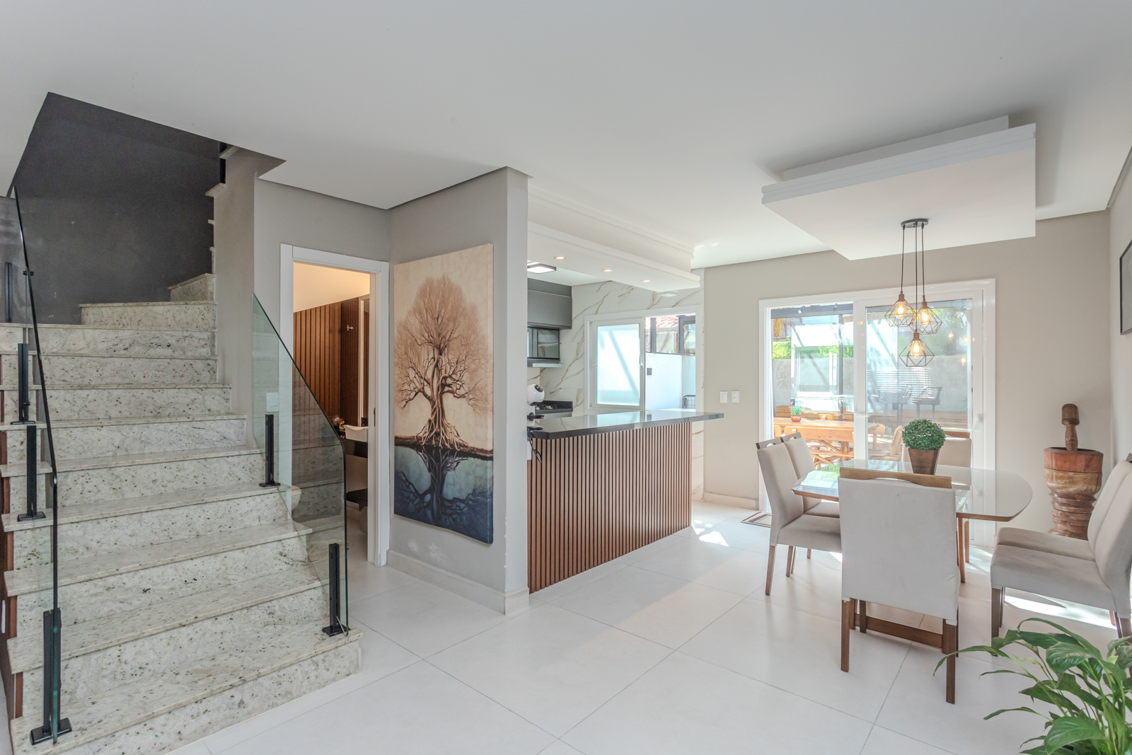 Casa à venda com 128m², 3 quartos, 1 suíte, 2 vagas no bairro Hípica em Porto Alegre - Foto 6