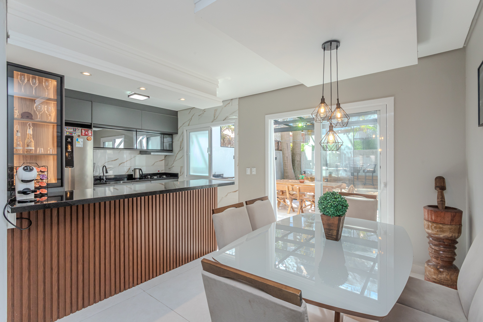 Casa à venda com 128m², 3 quartos, 1 suíte, 2 vagas no bairro Hípica em Porto Alegre - Foto 8