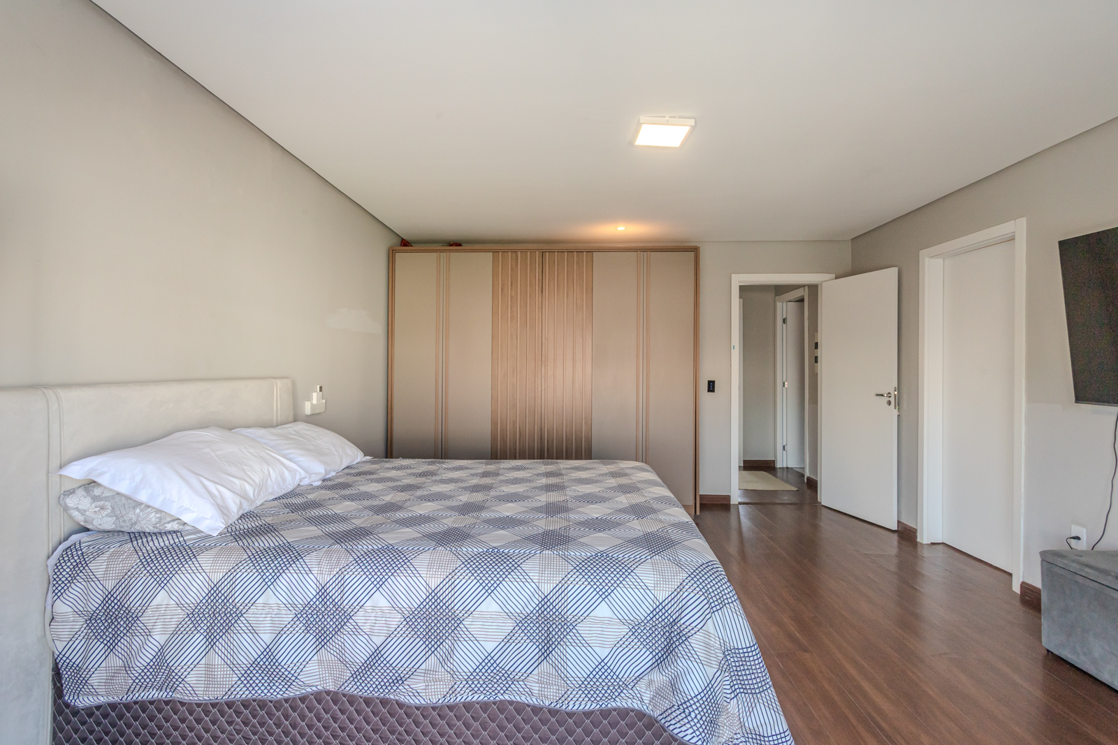 Casa à venda com 128m², 3 quartos, 1 suíte, 2 vagas no bairro Hípica em Porto Alegre - Foto 28