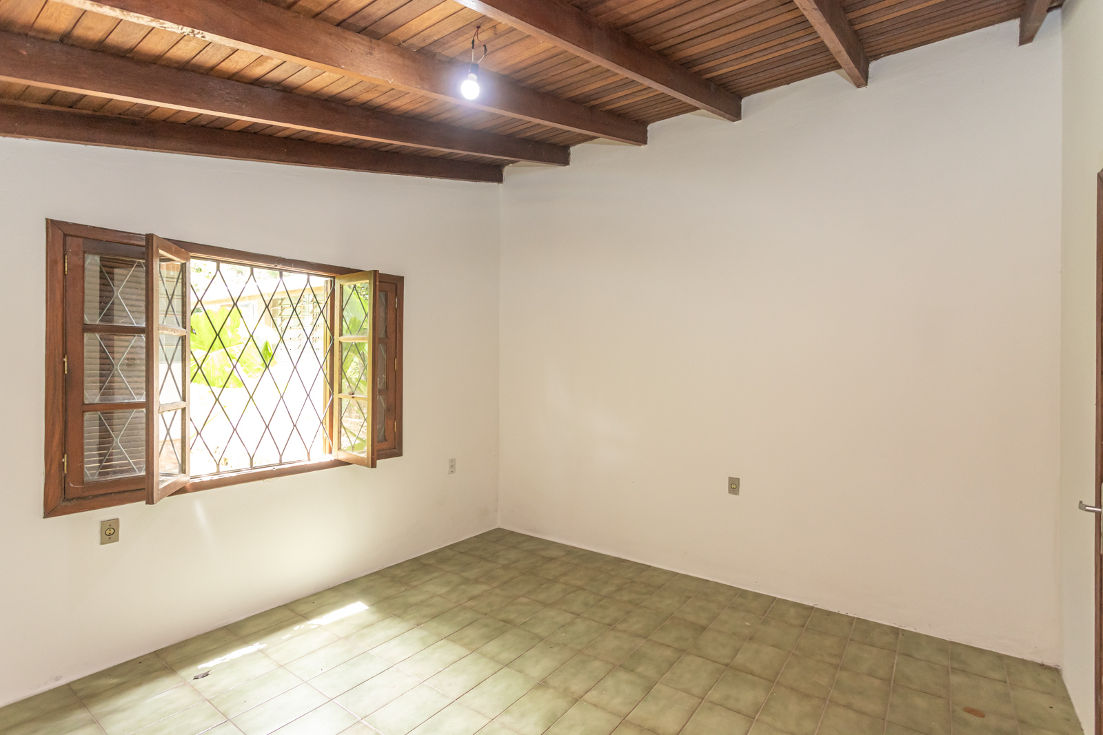 Casa para alugar com 1m², 3 quartos no bairro Hípica em Porto Alegre - Foto 9