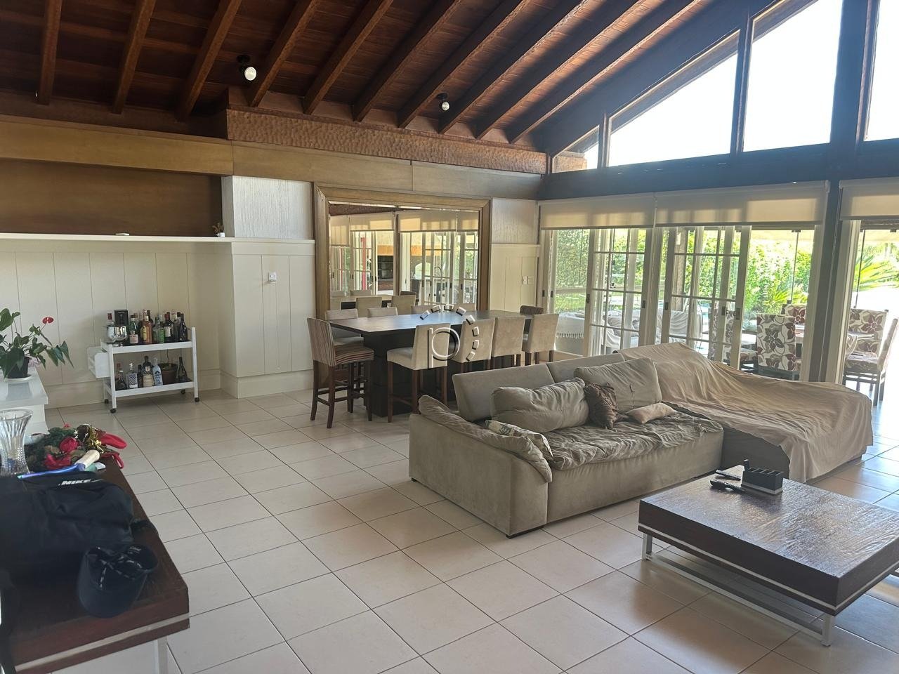Casa em Condomínio para alugar com 360m², 4 quartos, 3 vagas no bairro Belem Novo em Porto Alegre - Foto 2