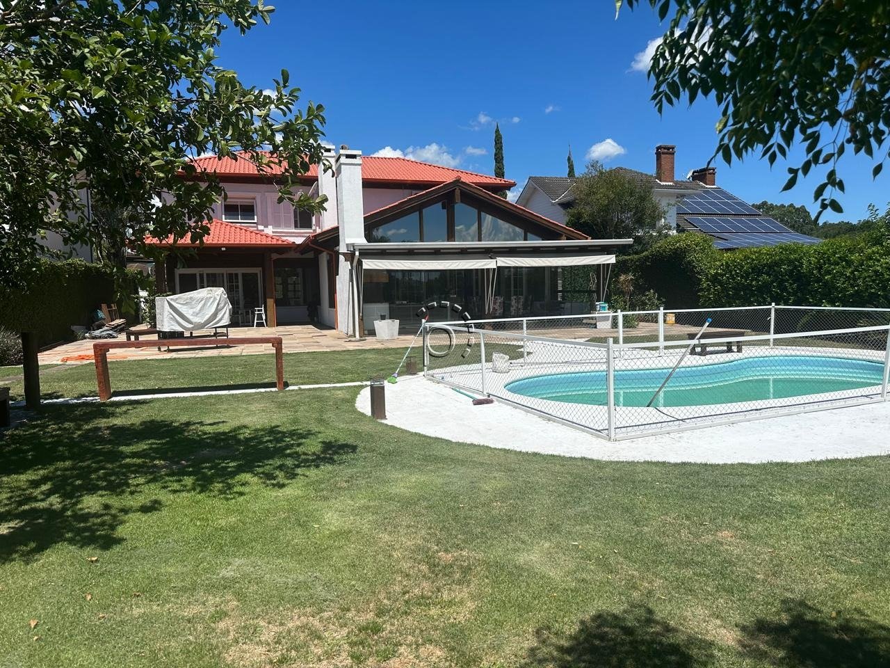 Casa em Condomínio para alugar com 360m², 4 quartos, 3 vagas no bairro Belem Novo em Porto Alegre - Foto 12