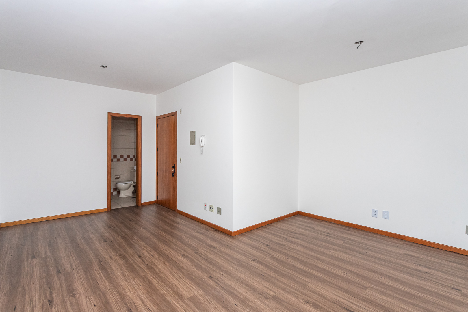 Sala para alugar com 27m² no bairro Tristeza em Porto Alegre - Foto 6