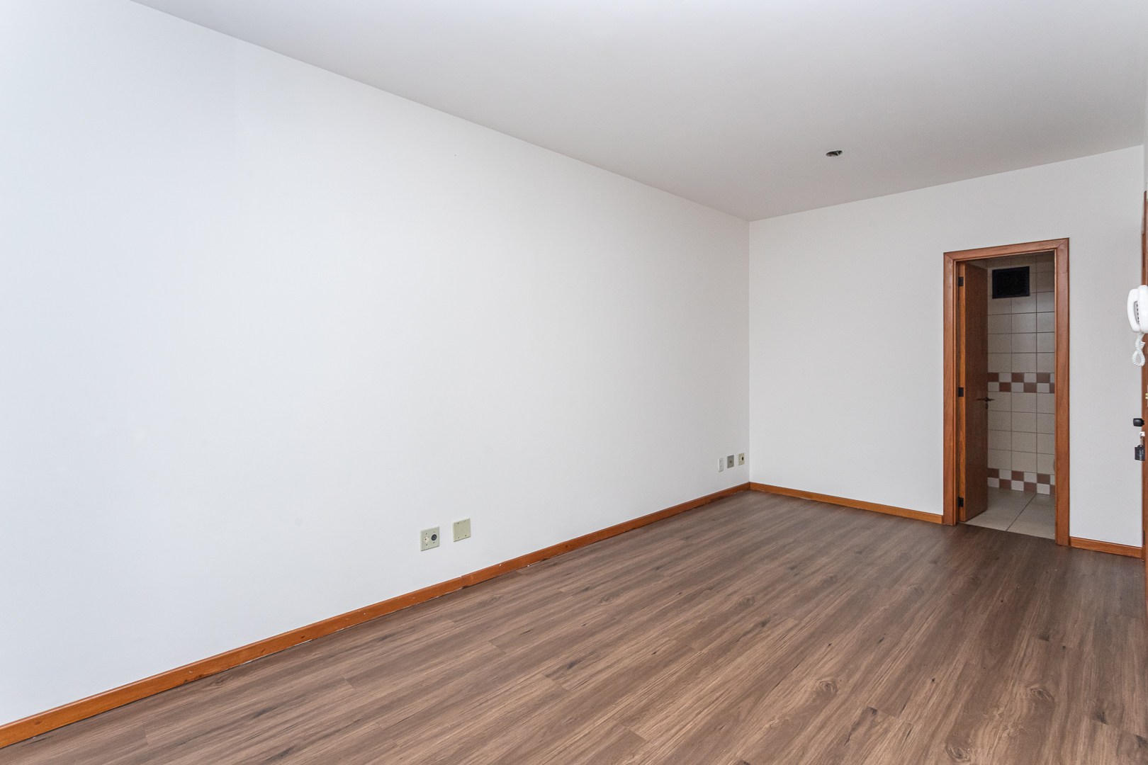 Sala para alugar com 27m² no bairro Tristeza em Porto Alegre - Foto 8