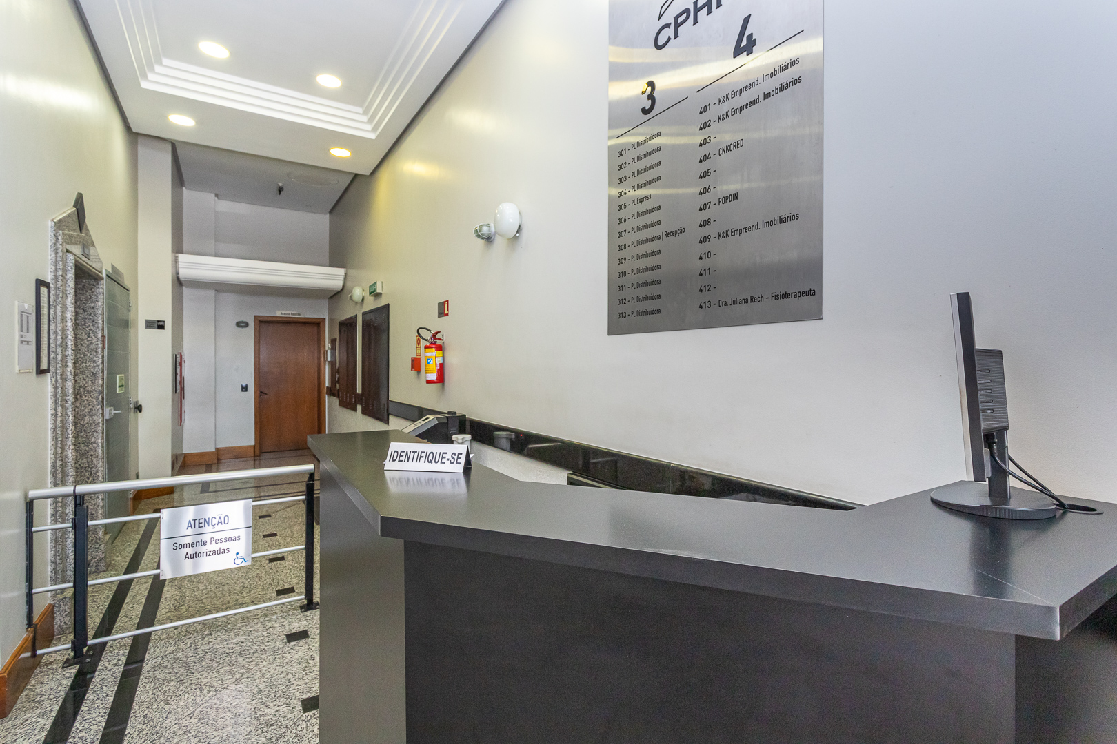 Sala para alugar com 27m² no bairro Tristeza em Porto Alegre - Foto 13