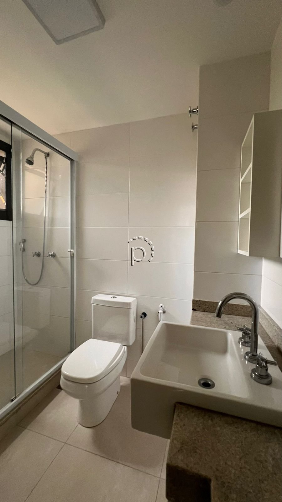 Apartamento para alugar com 163m², 3 quartos, 3 suítes, 3 vagas no bairro Pedra Redonda em Porto Alegre - Foto 8