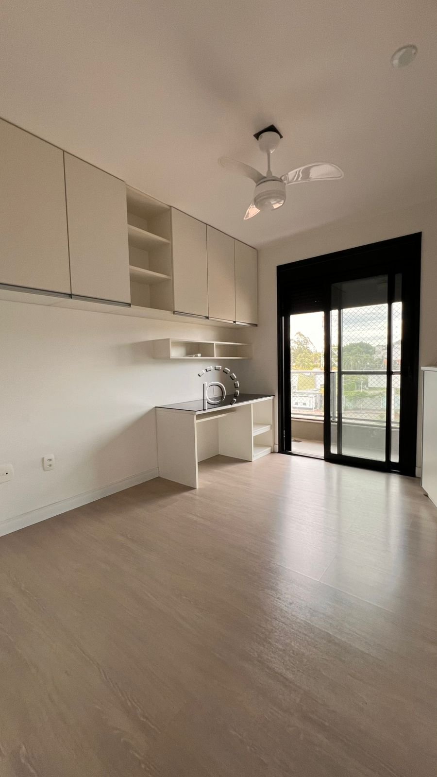 Apartamento para alugar com 163m², 3 quartos, 3 suítes, 3 vagas no bairro Pedra Redonda em Porto Alegre - Foto 10