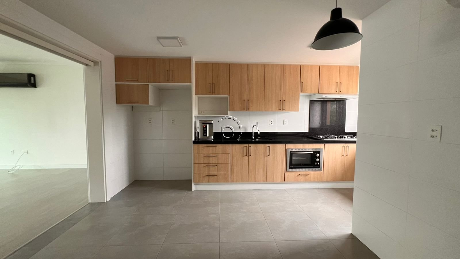 Apartamento para alugar com 163m², 3 quartos, 3 suítes, 3 vagas no bairro Pedra Redonda em Porto Alegre - Foto 6