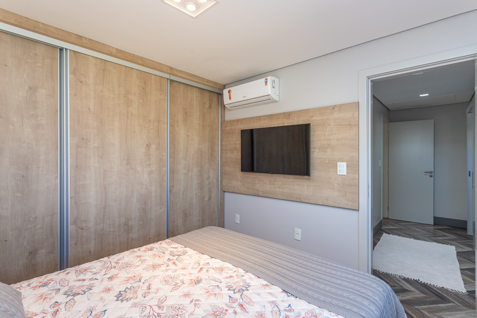 Casa em Condomínio à venda com 304m², 2 quartos, 2 suítes, 2 vagas no bairro Alphaville em Porto Alegre - Foto 33