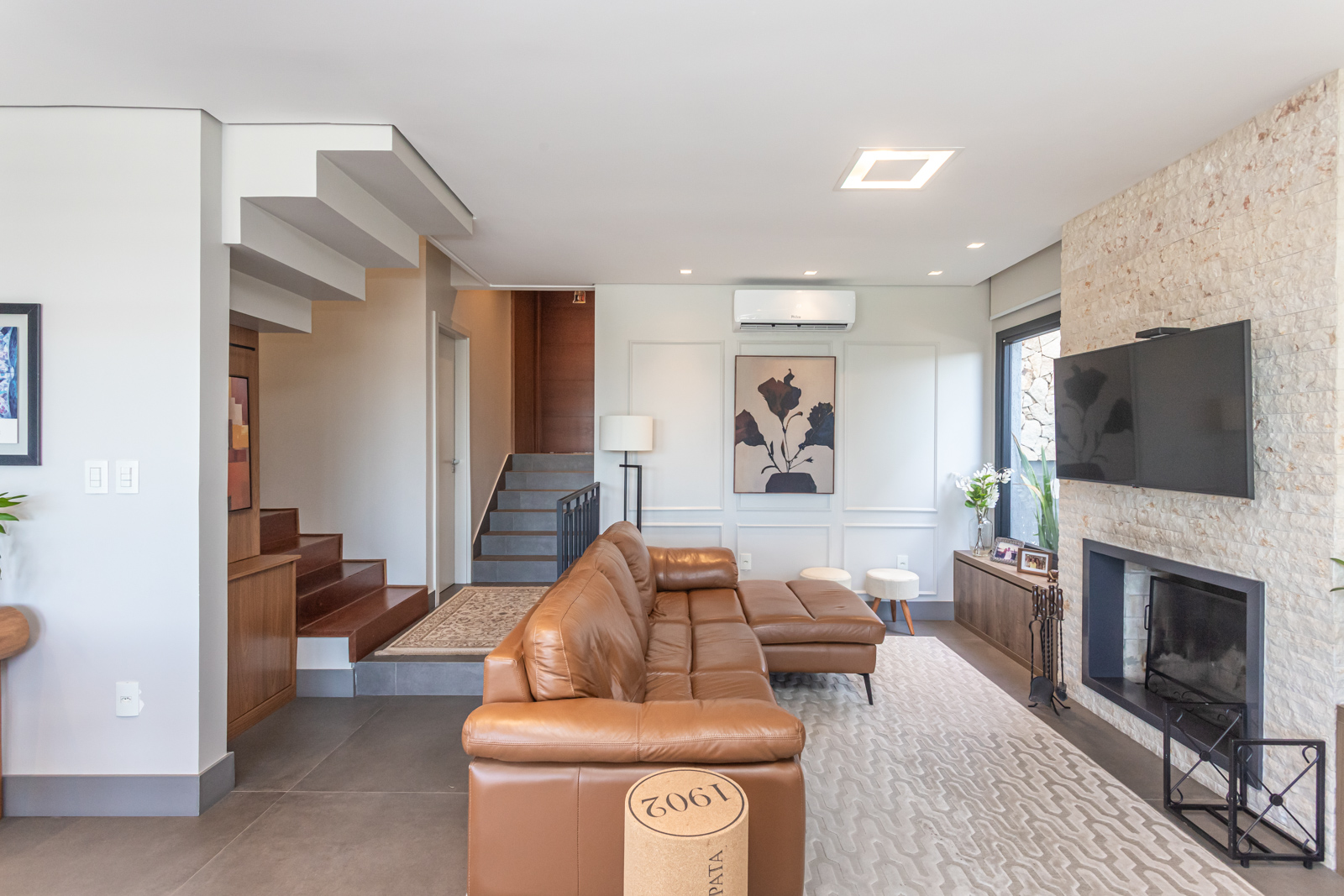 Casa em Condomínio à venda com 304m², 2 quartos, 2 suítes, 2 vagas no bairro Alphaville em Porto Alegre - Foto 3