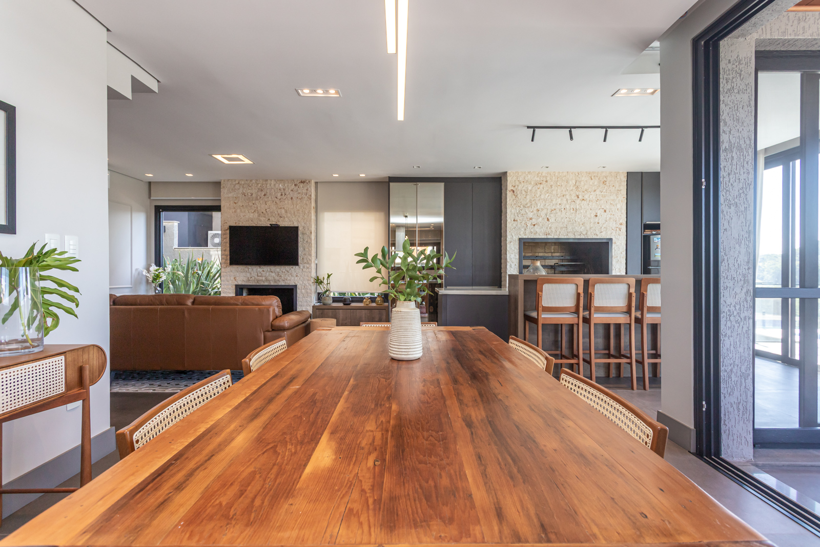 Casa em Condomínio à venda com 304m², 2 quartos, 2 suítes, 2 vagas no bairro Alphaville em Porto Alegre - Foto 6