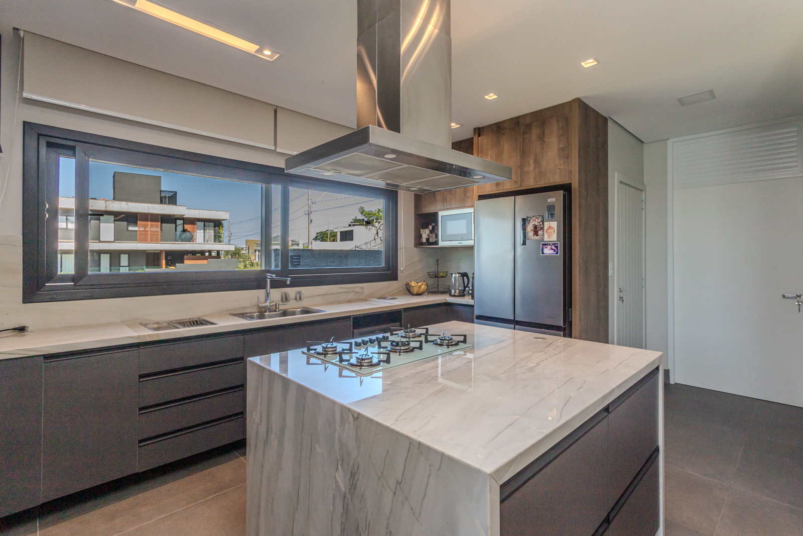 Casa em Condomínio à venda com 304m², 2 quartos, 2 suítes, 2 vagas no bairro Alphaville em Porto Alegre - Foto 10