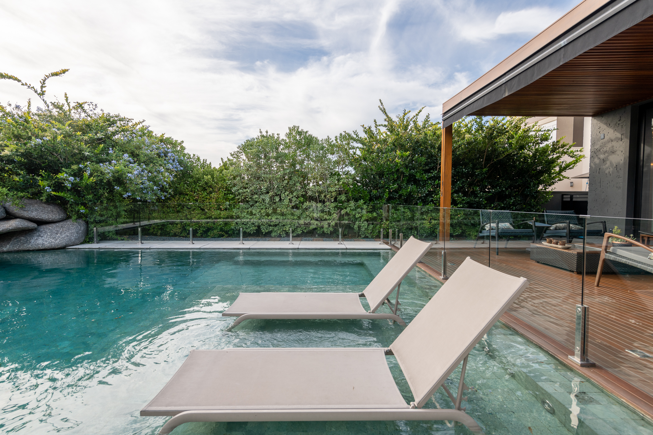 Casa em Condomínio à venda com 550m², 5 quartos, 5 suítes, 4 vagas no bairro Terra Ville em Porto Alegre - Foto 46