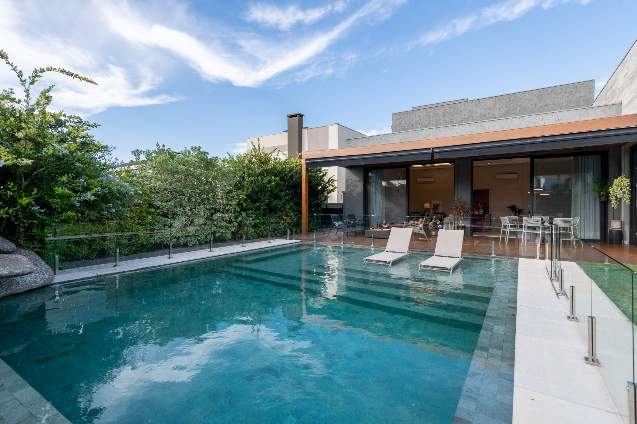 Casa em Condomínio à venda com 550m², 5 quartos, 5 suítes, 4 vagas no bairro Terra Ville em Porto Alegre - Foto 47