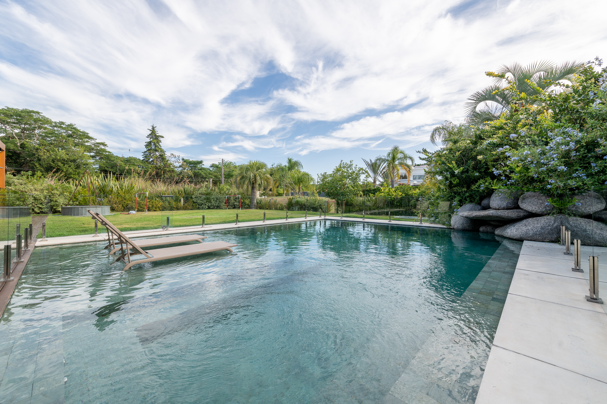 Casa em Condomínio à venda com 550m², 5 quartos, 5 suítes, 4 vagas no bairro Terra Ville em Porto Alegre - Foto 48