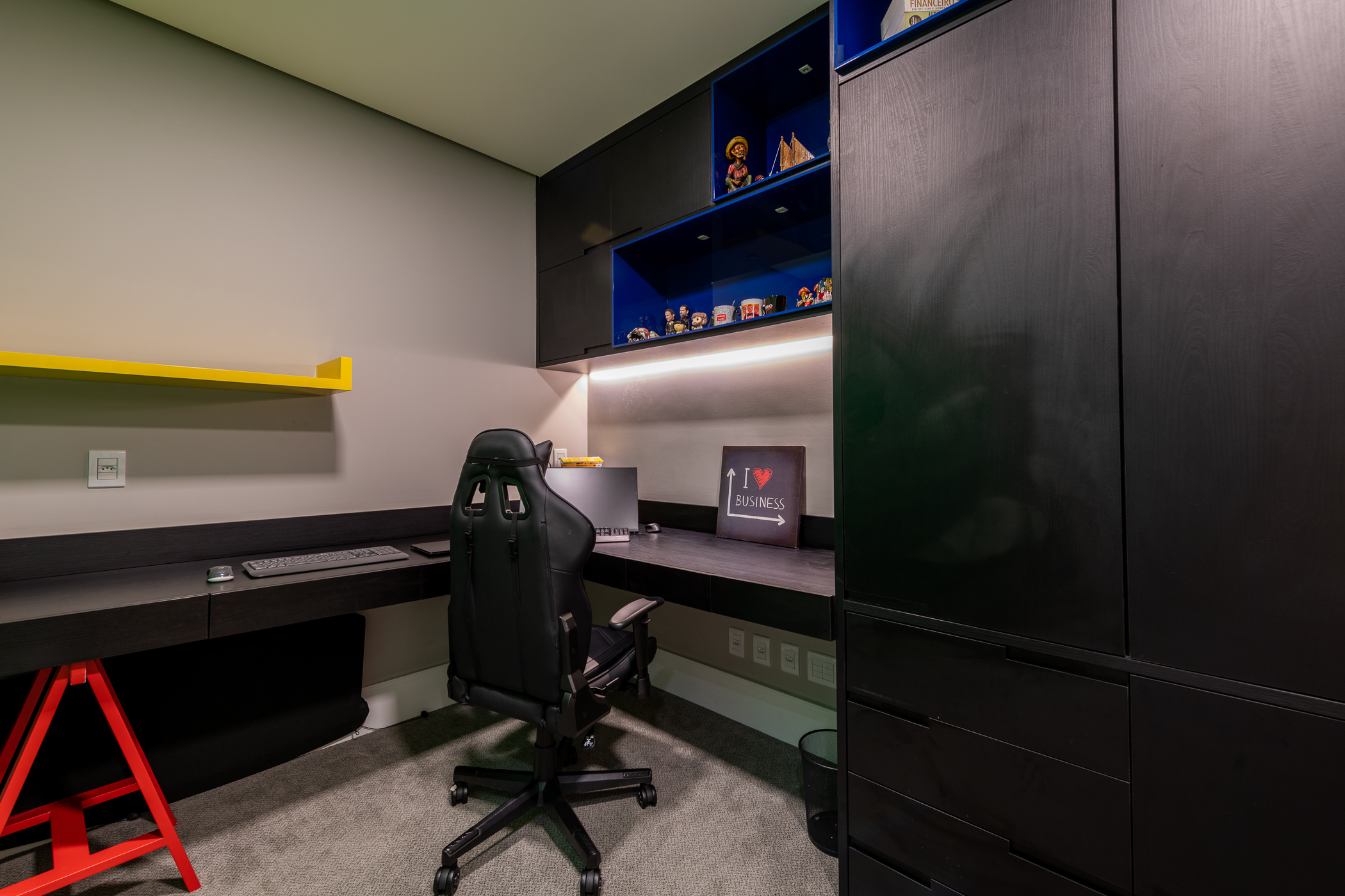 Casa em Condomínio à venda com 550m², 5 quartos, 5 suítes, 4 vagas no bairro Terra Ville em Porto Alegre - Foto 30