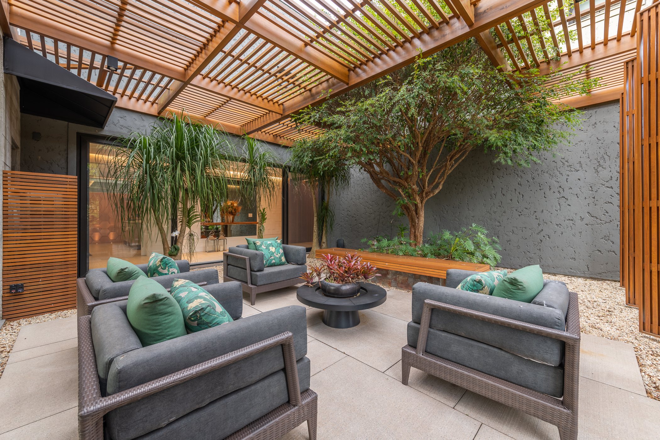 Casa em Condomínio à venda com 550m², 5 quartos, 5 suítes, 4 vagas no bairro Terra Ville em Porto Alegre - Foto 24