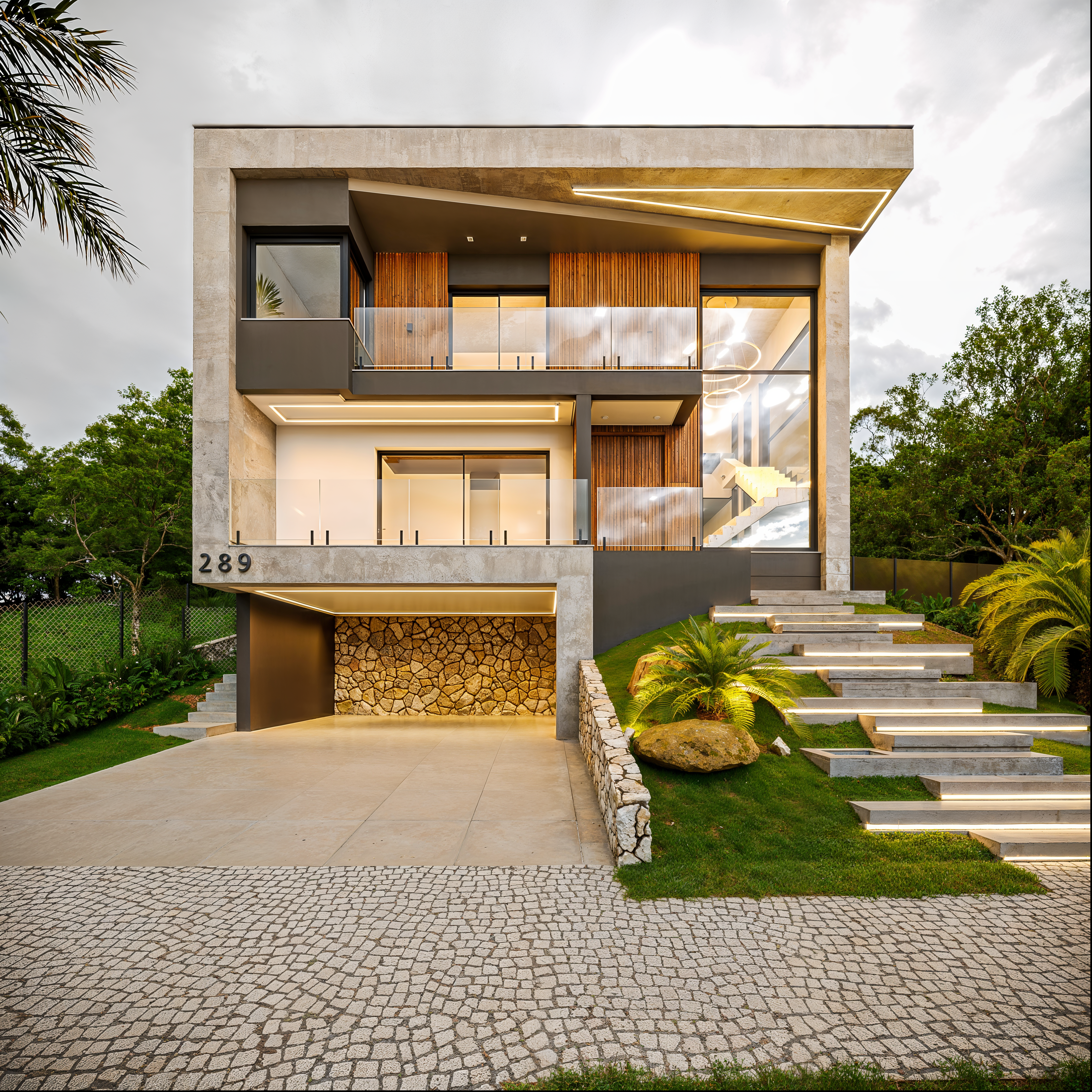 Casa em Condomínio à venda com 300m², 4 vagas no bairro Alphaville em Porto Alegre - Foto 2