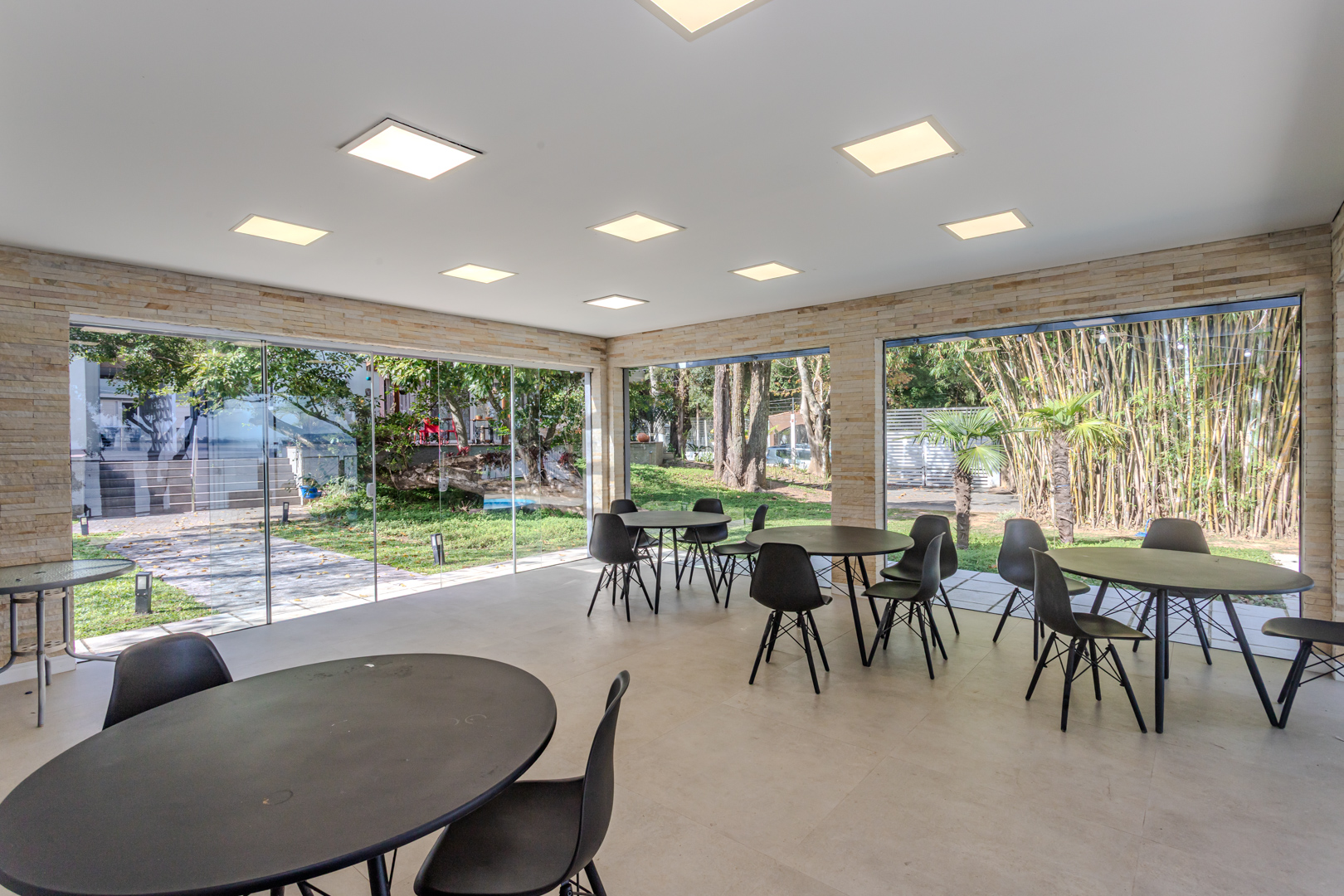 Casa em Condomínio à venda com 508m², 4 quartos, 4 suítes, 2 vagas no bairro Tristeza em Porto Alegre - Foto 43