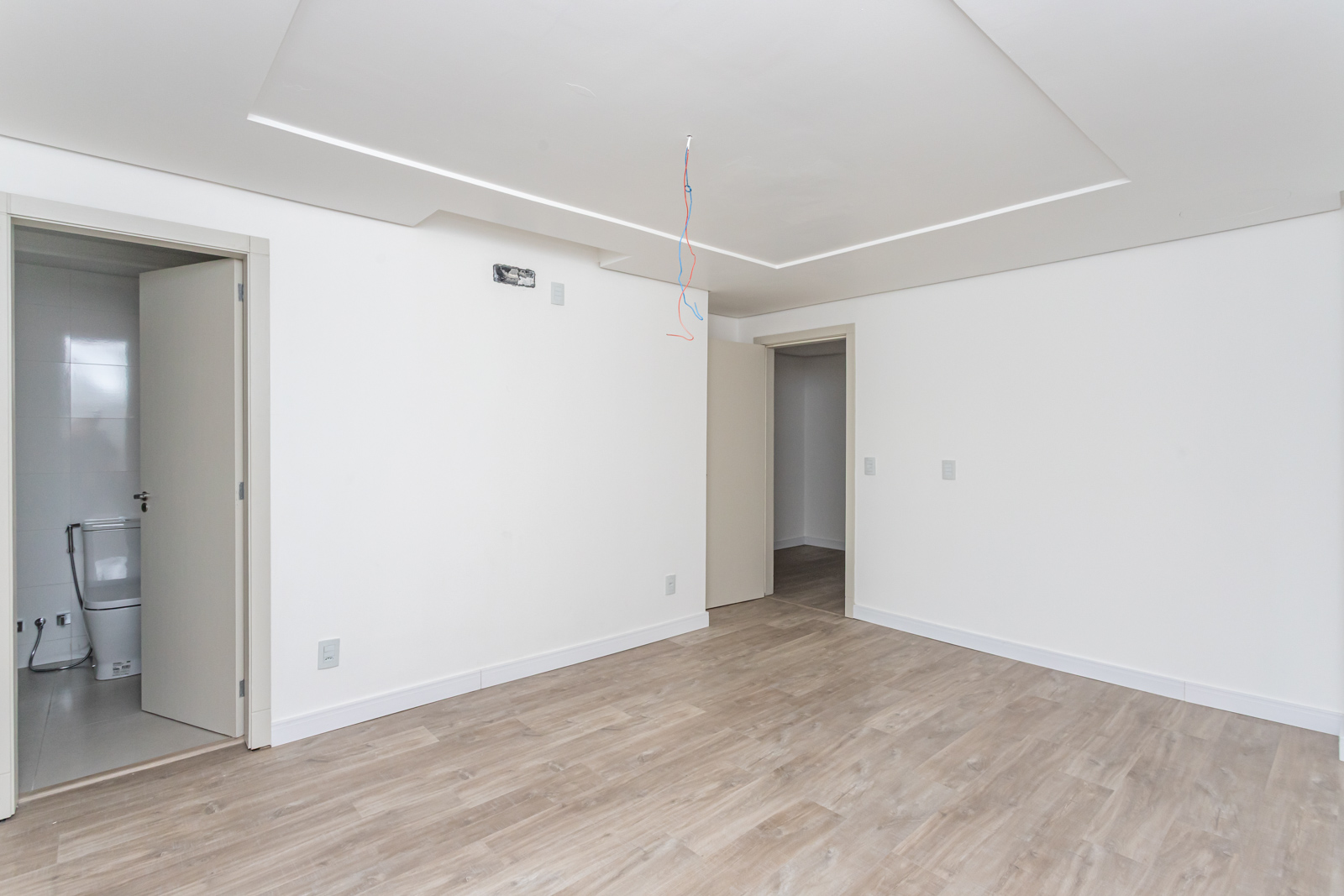 Casa em Condomínio à venda com 508m², 4 quartos, 4 suítes, 2 vagas no bairro Tristeza em Porto Alegre - Foto 18