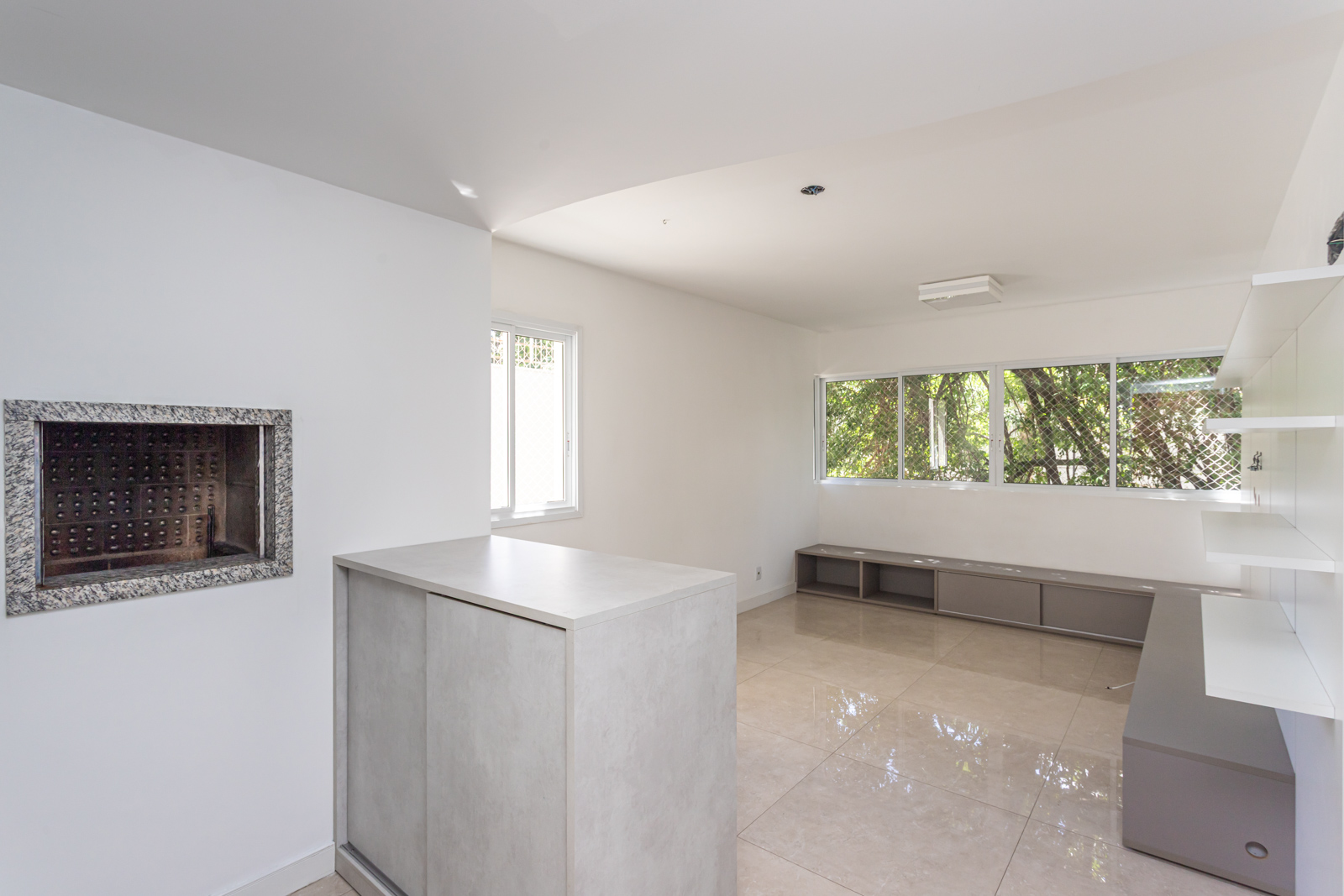 Apartamento à venda com 64m², 2 quartos, 1 vaga no bairro Tristeza em Porto Alegre - Foto 4