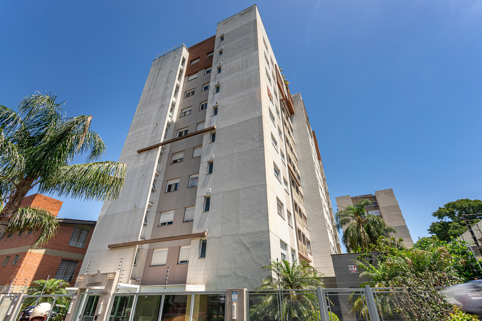 Apartamento à venda com 64m², 2 quartos, 1 vaga no bairro Tristeza em Porto Alegre