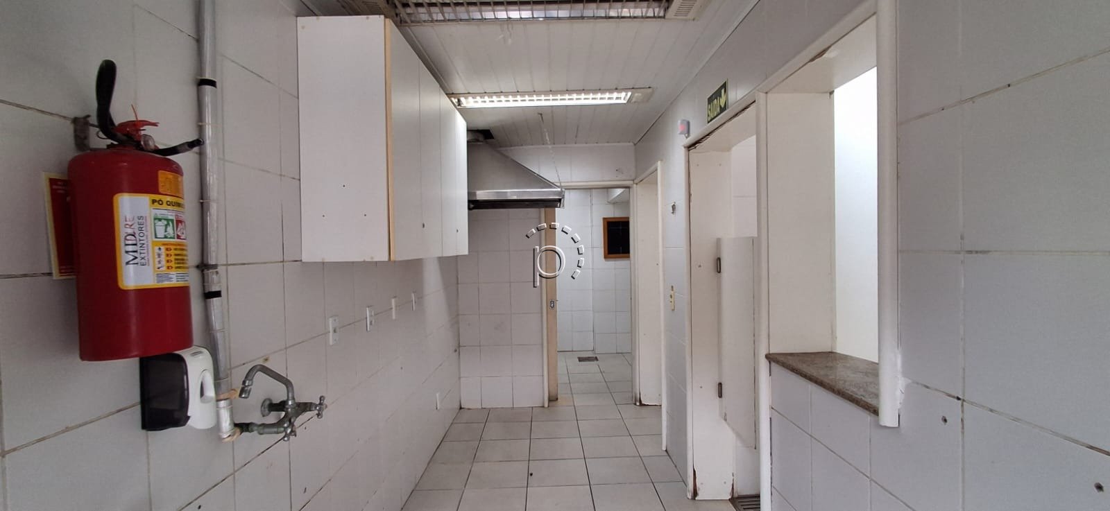 Loja para alugar com 200m², 10 vagas no bairro Tristeza em Porto Alegre - Foto 11