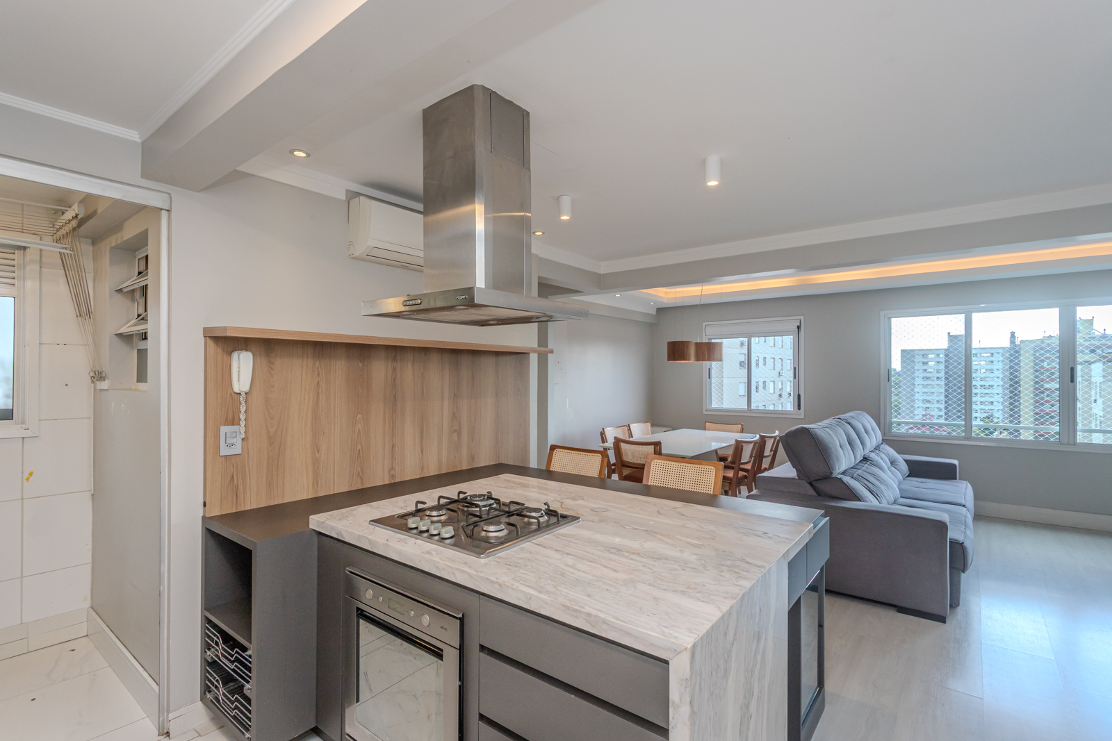 Apartamento à venda com 90m², 3 quartos, 1 suíte, 2 vagas no bairro Tristeza em Porto Alegre - Foto 11