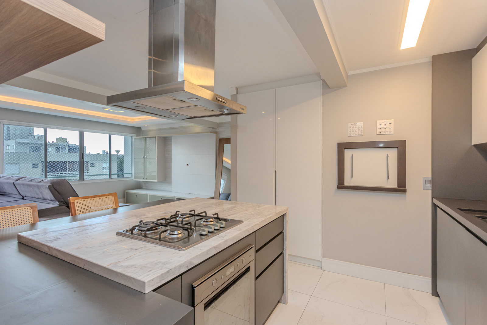 Apartamento à venda com 90m², 3 quartos, 1 suíte, 2 vagas no bairro Tristeza em Porto Alegre - Foto 12