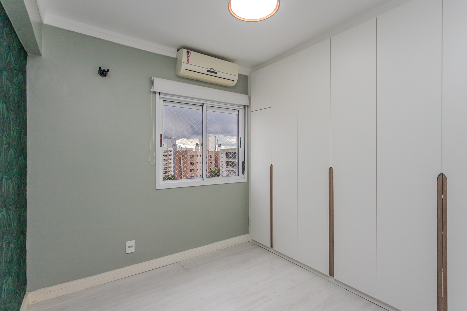 Apartamento à venda com 90m², 3 quartos, 1 suíte, 2 vagas no bairro Tristeza em Porto Alegre - Foto 22