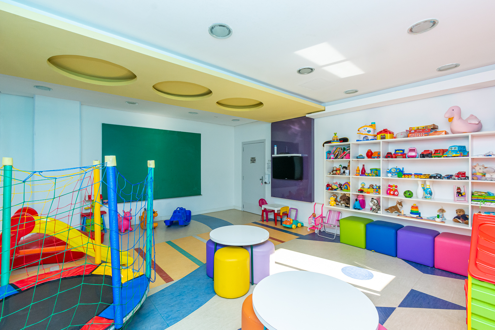 Apartamento à venda com 90m², 3 quartos, 1 suíte, 2 vagas no bairro Tristeza em Porto Alegre - Foto 37