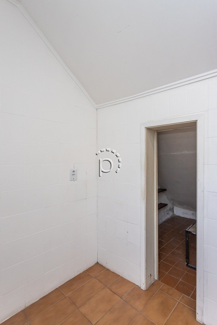 Casa para alugar com 450m², 5 quartos, 3 suítes, 5 vagas no bairro Hípica em Porto Alegre - Foto 21