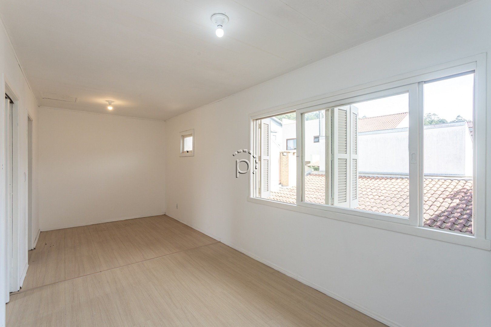 Casa para alugar com 450m², 5 quartos, 3 suítes, 5 vagas no bairro Hípica em Porto Alegre - Foto 33