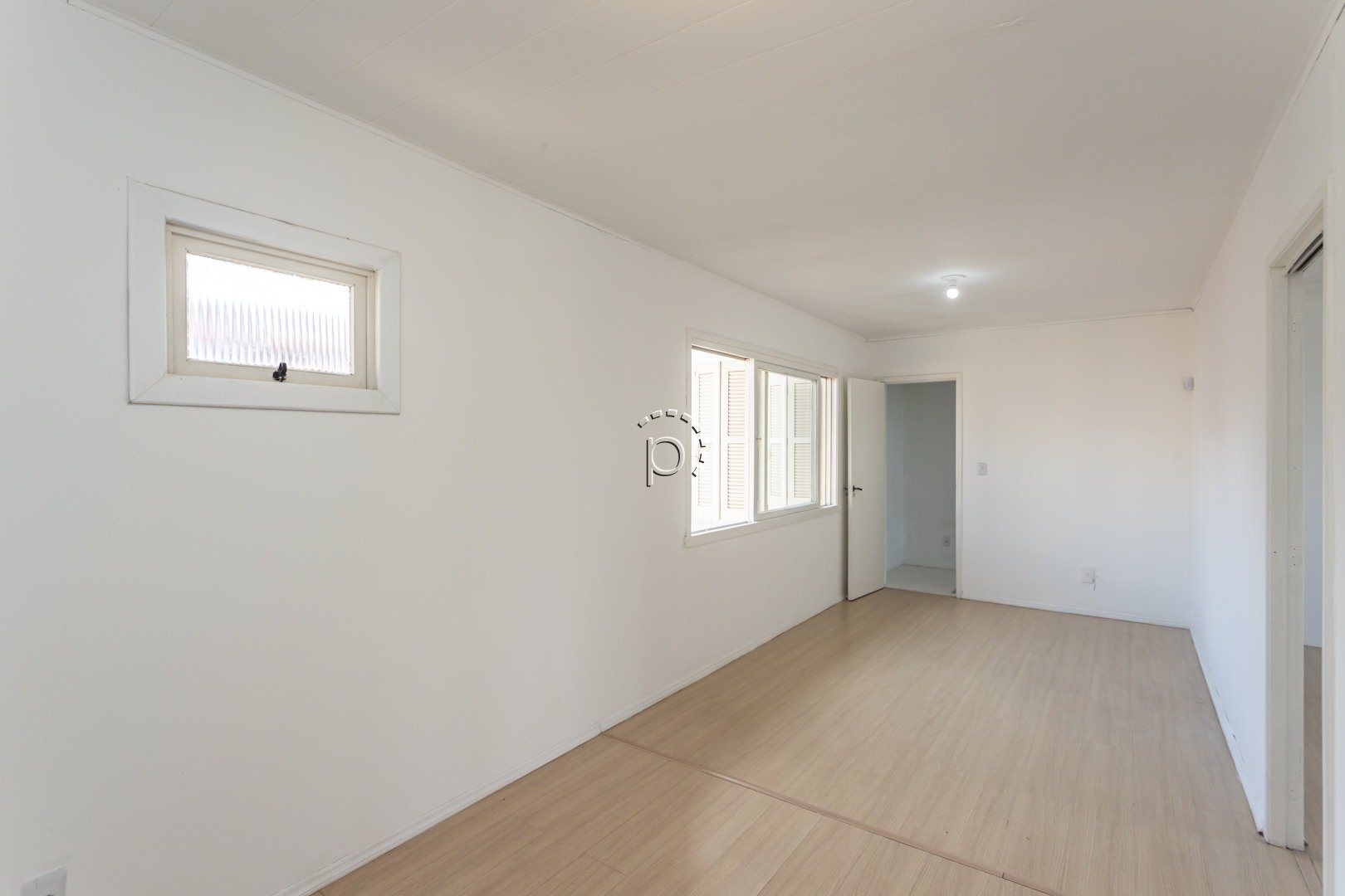Casa para alugar com 450m², 5 quartos, 3 suítes, 5 vagas no bairro Hípica em Porto Alegre - Foto 34