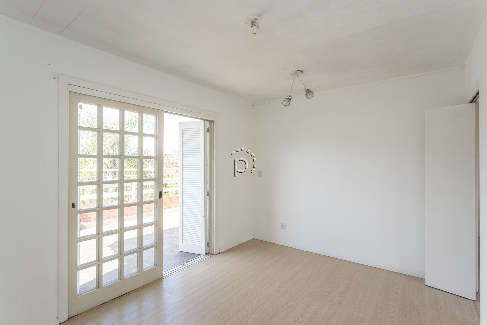 Casa para alugar com 450m², 5 quartos, 3 suítes, 5 vagas no bairro Hípica em Porto Alegre - Foto 42