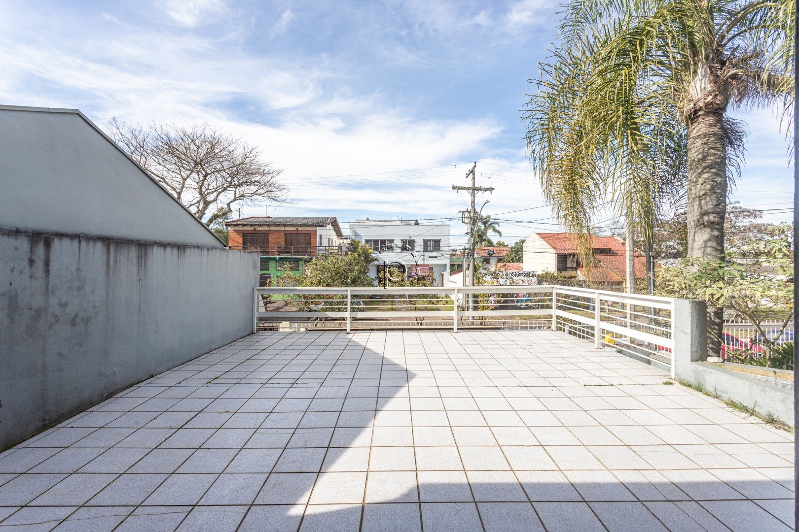 Casa para alugar com 450m², 5 quartos, 3 suítes, 5 vagas no bairro Hípica em Porto Alegre - Foto 53