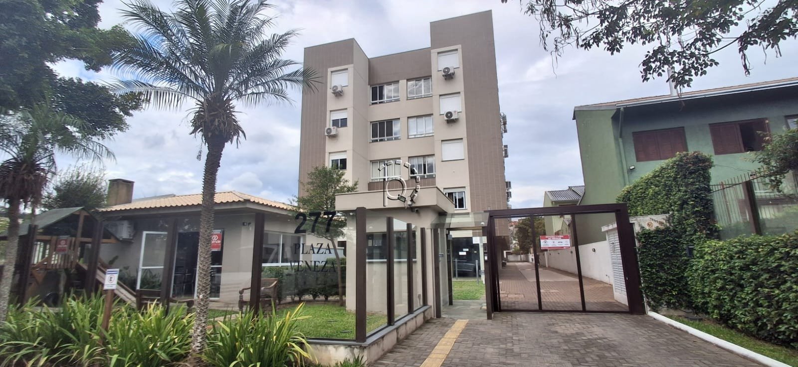 Apartamento para alugar com 49m², 2 quartos, 1 suíte, 1 vaga no bairro Ipanema em Porto Alegre