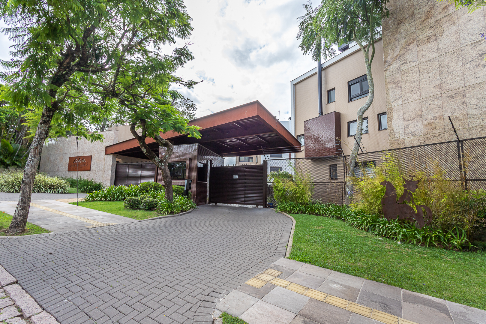 Apartamento à venda com 383m², 4 quartos no bairro Vila Assunção em Porto Alegre - Foto 93