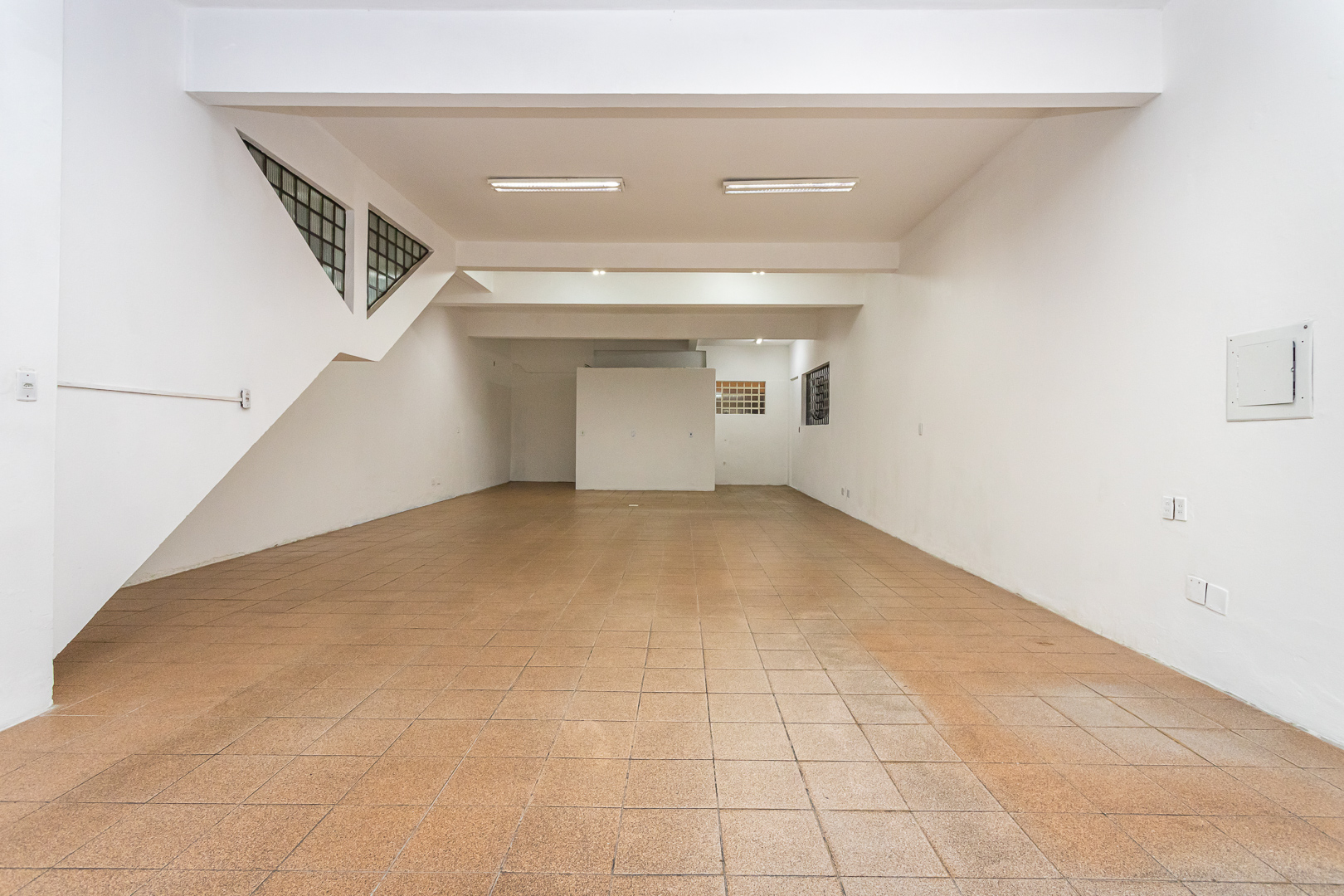 Loja para alugar com 96m² no bairro Ipanema em Porto Alegre - Foto 2
