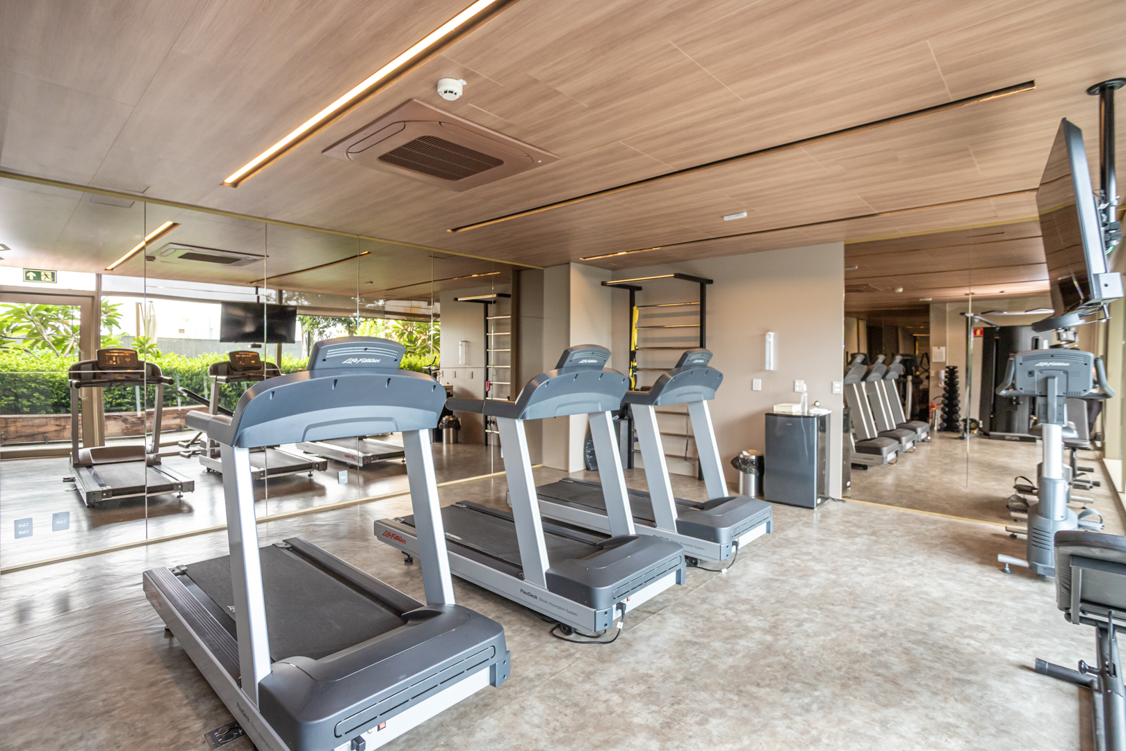 Apartamento à venda com 165m², 3 quartos, 3 suítes, 3 vagas no bairro Praia de Belas em Porto Alegre - Foto 42